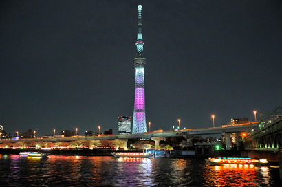 屋形船の夜景